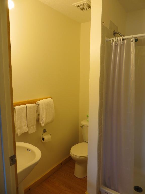 Fort Motel Fort Macleod Room photo